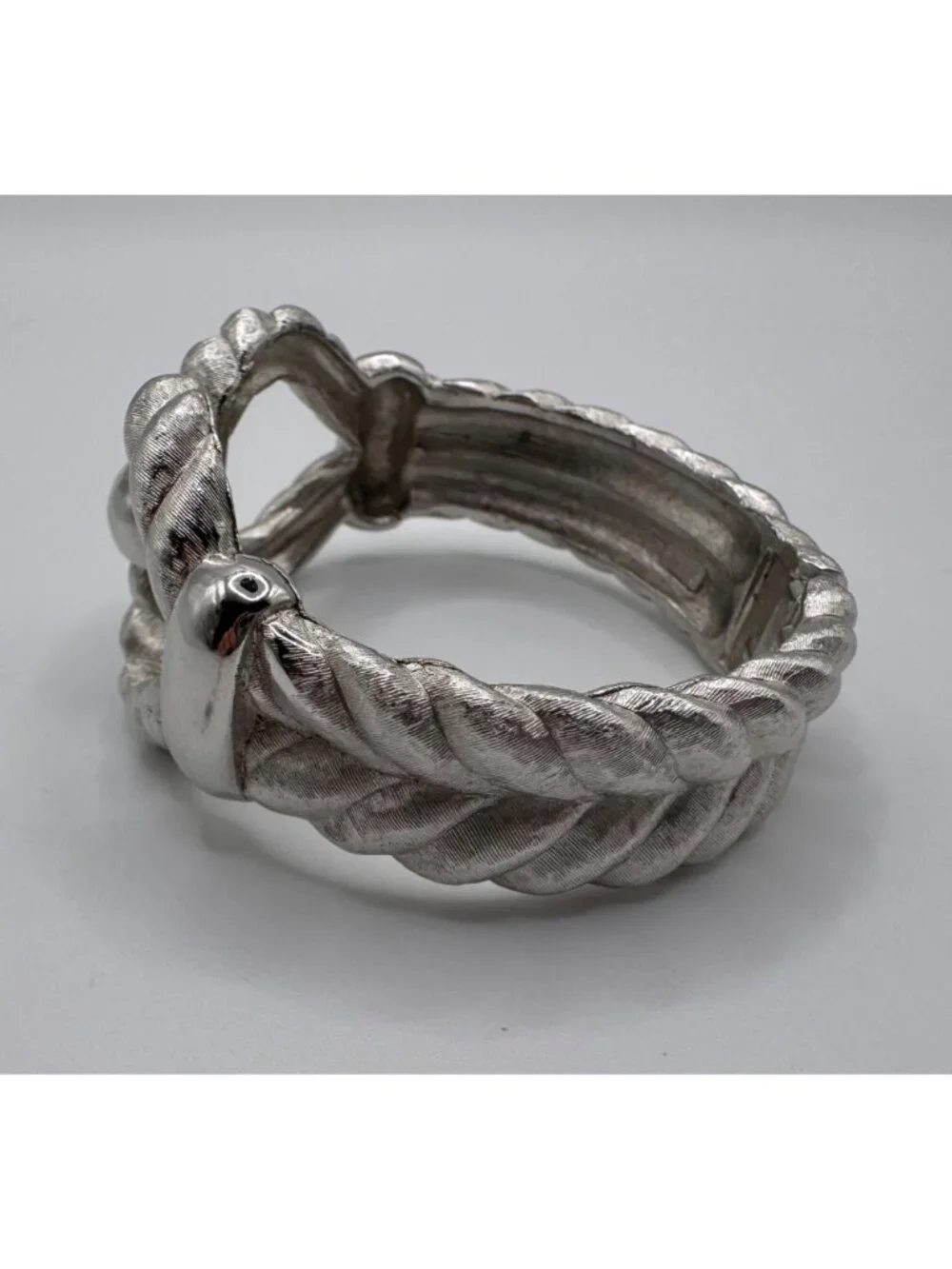 Signed Trifari Silver Tone Twisted Clamper Bracelet Vintage Textured Hinged - Picture 7 of 9